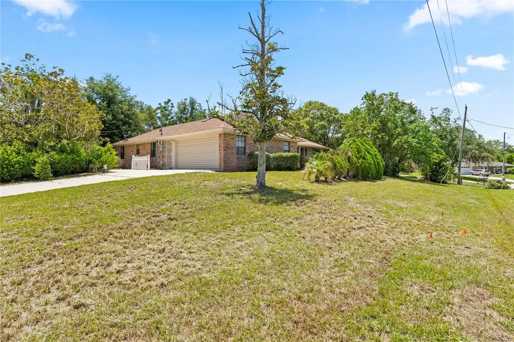 1949 Dupont Court Deltona FL 32725