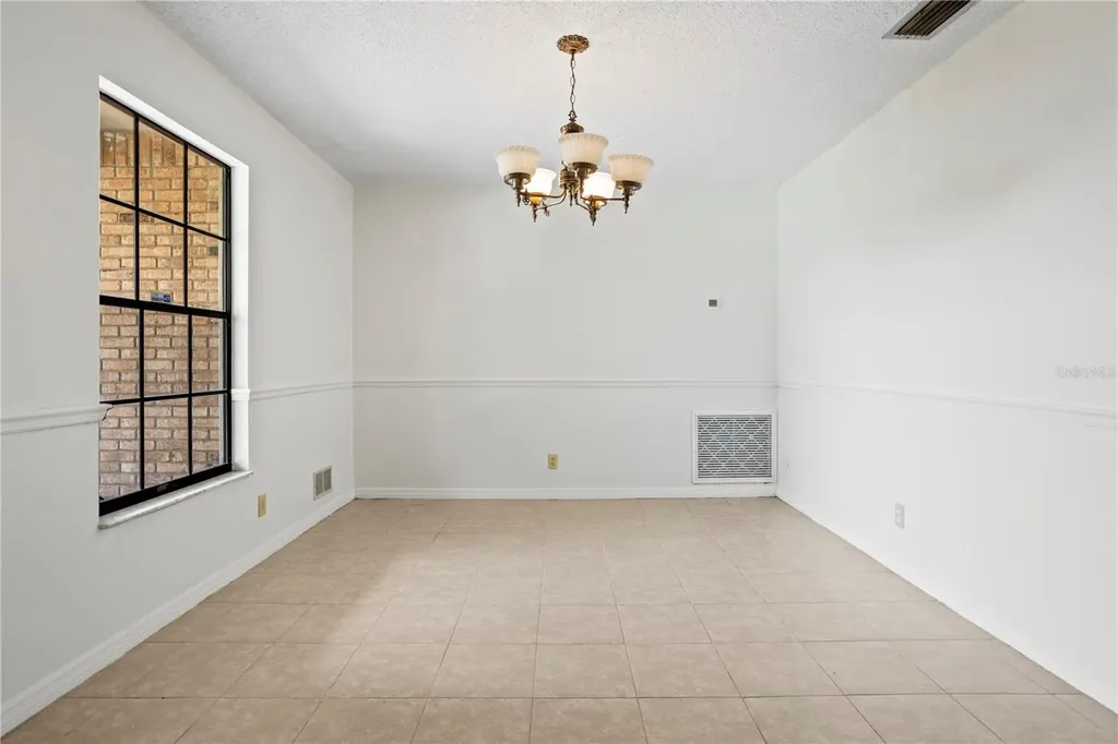 1949 Dupont Court Deltona FL 32725