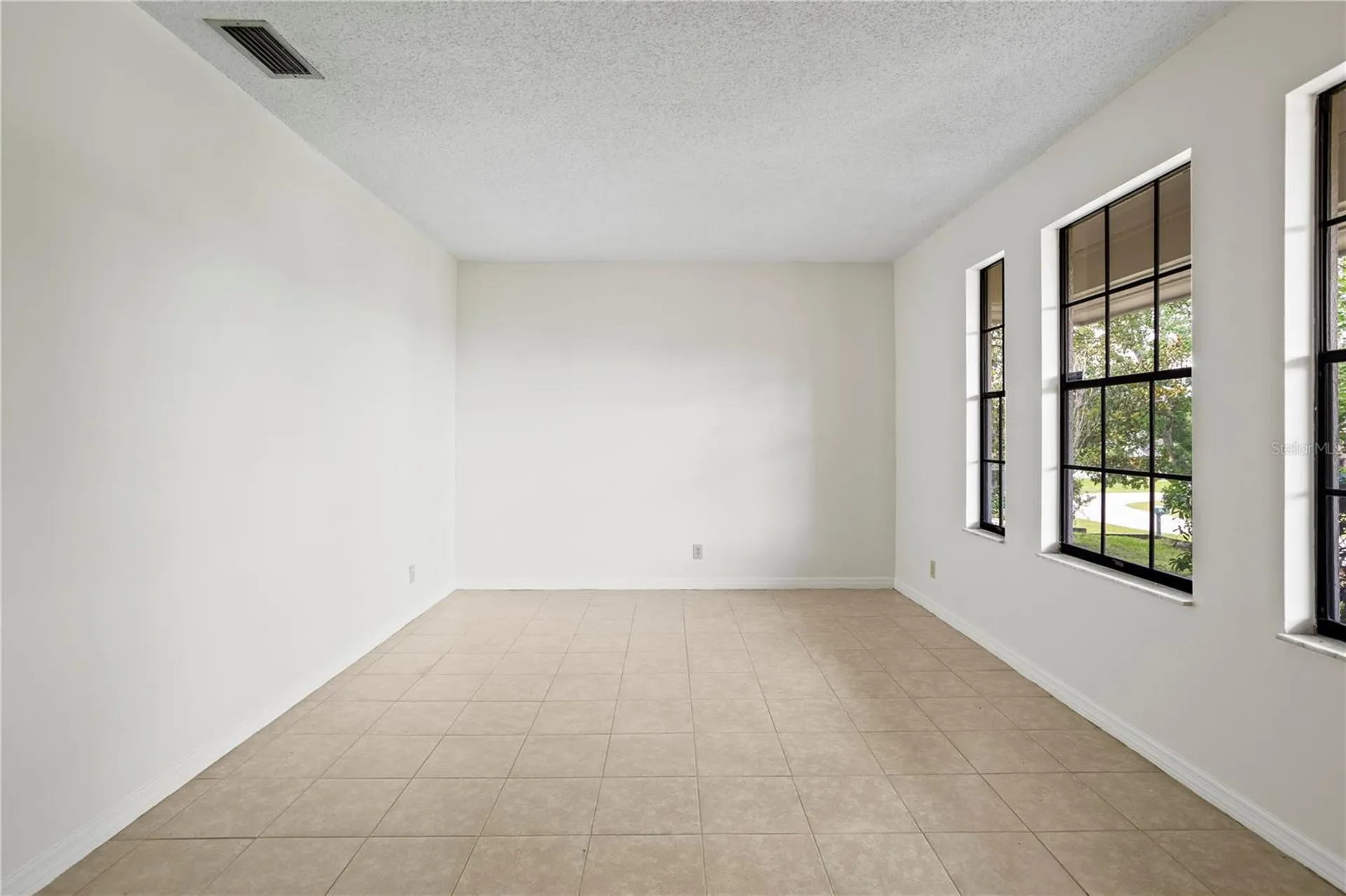 1949 Dupont Court Deltona FL 32725
