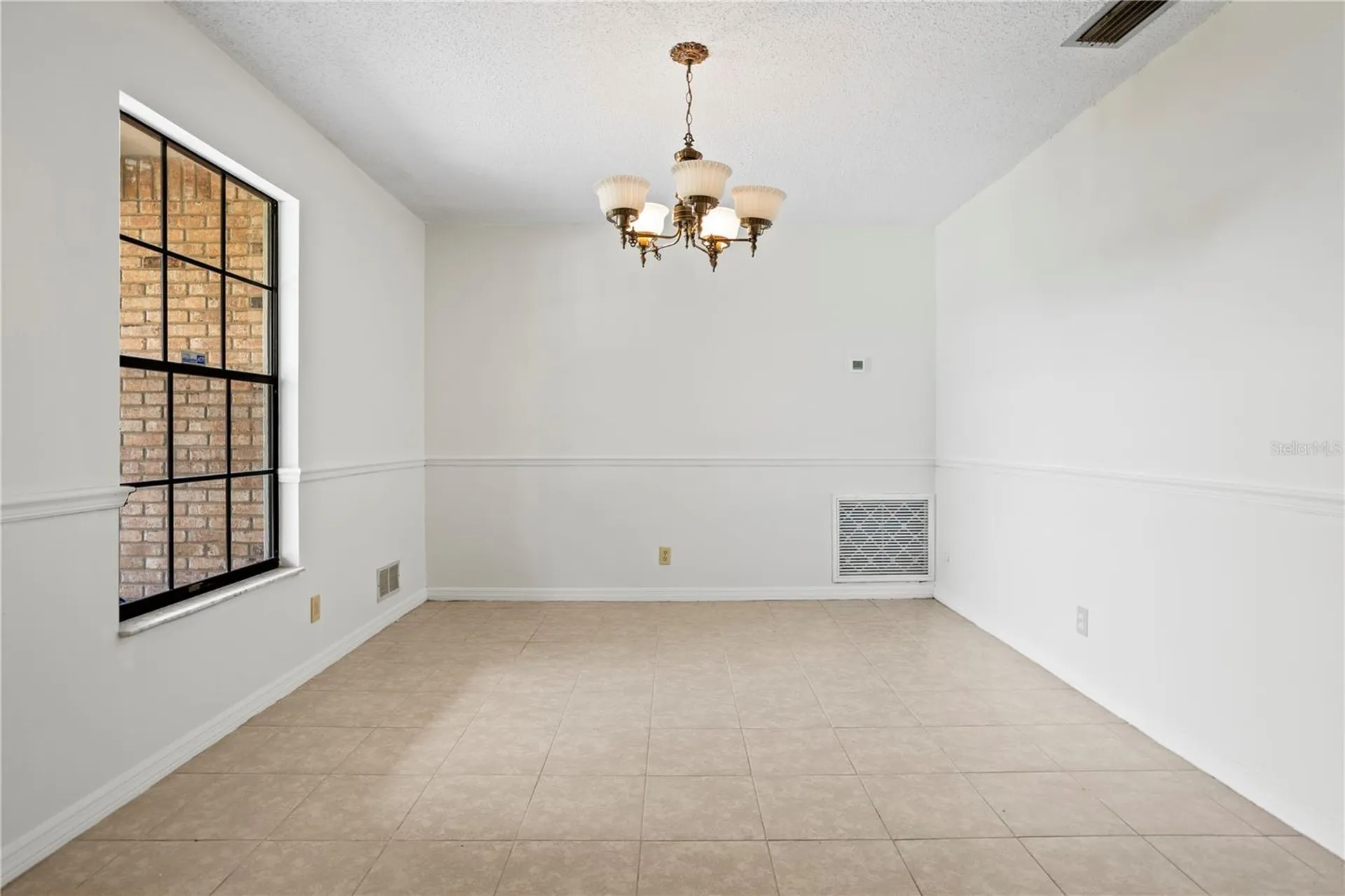 1949 Dupont Court Deltona FL 32725