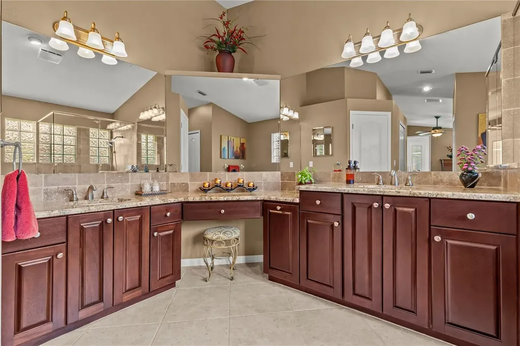10522 Chambers Drive Tampa FL 33626