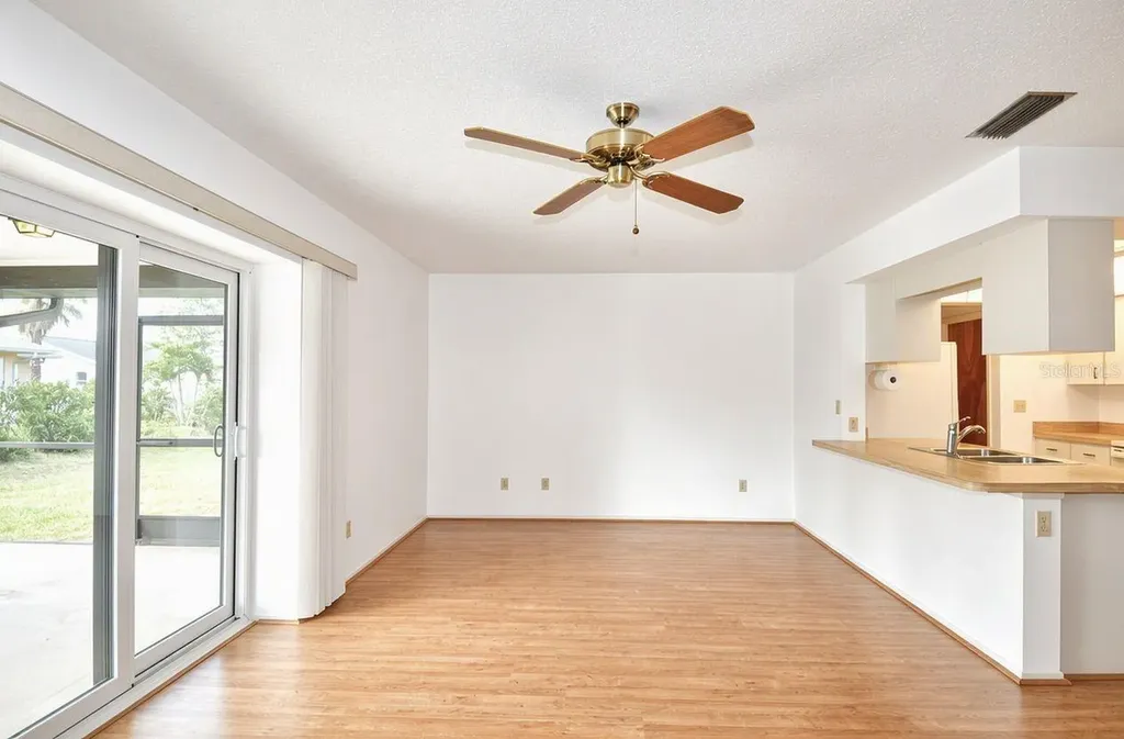 1379 Everest Road Venice FL 34293