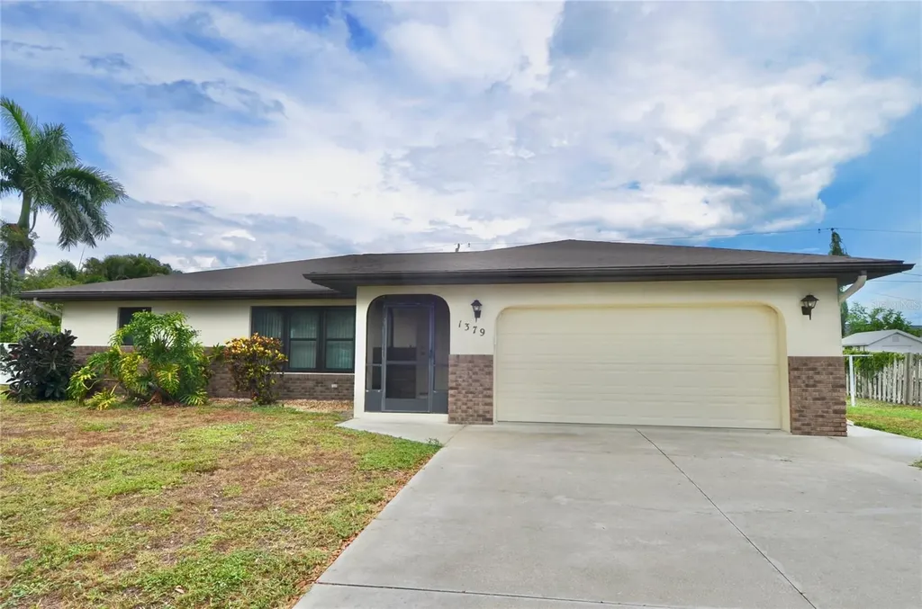 1379 Everest Road Venice FL 34293