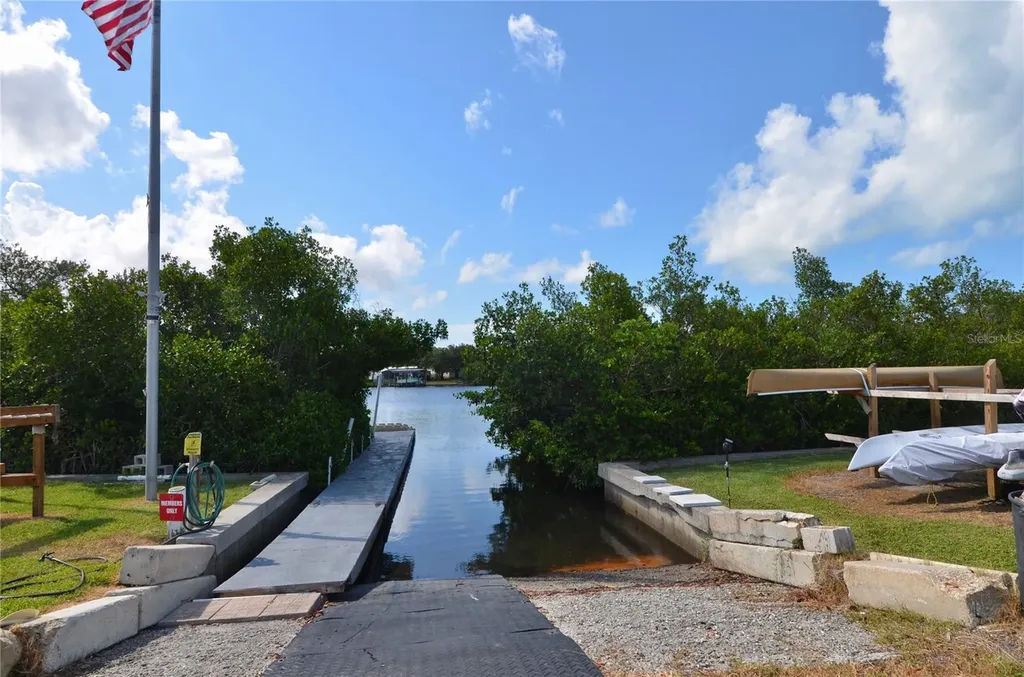 1379 Everest Road Venice FL 34293