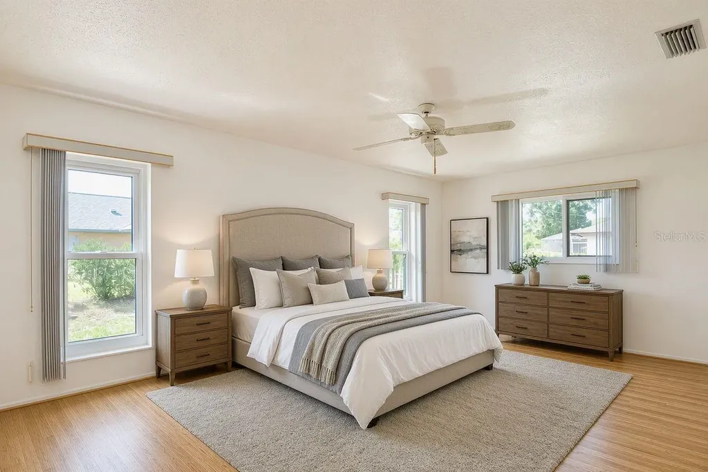1379 Everest Road Venice FL 34293