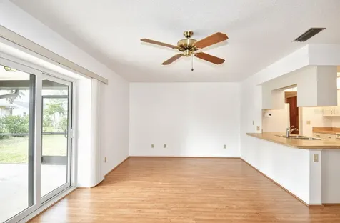 1379 Everest Road Venice FL 34293