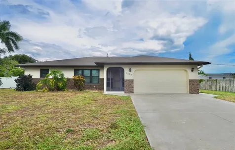 1379 Everest Road Venice FL 34293