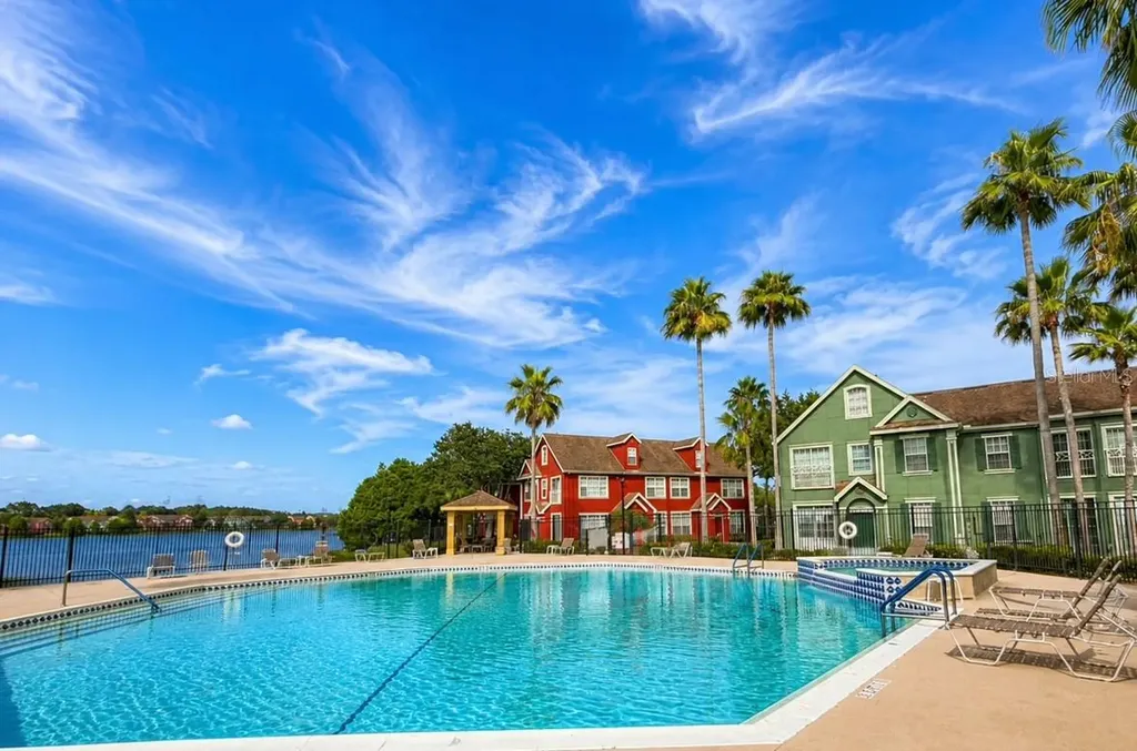 9160 Lake Chase Island Way Tampa FL 33626