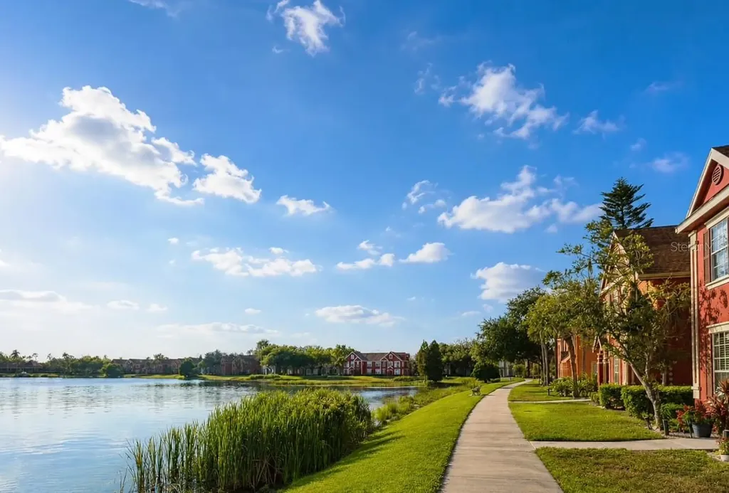 9160 Lake Chase Island Way Tampa FL 33626