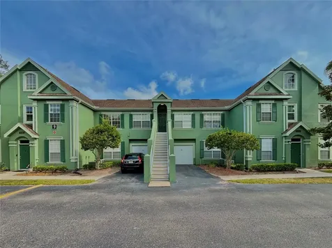 9160 Lake Chase Island Way Tampa FL 33626