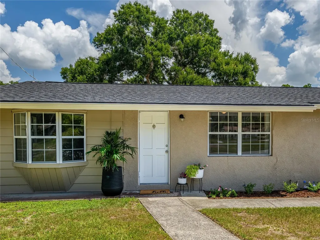 4722 Stearns Road Valrico FL 33596