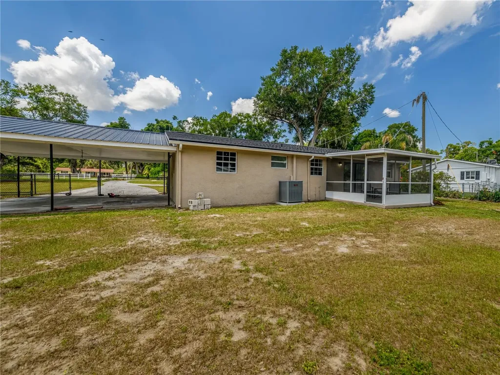 4722 Stearns Road Valrico FL 33596