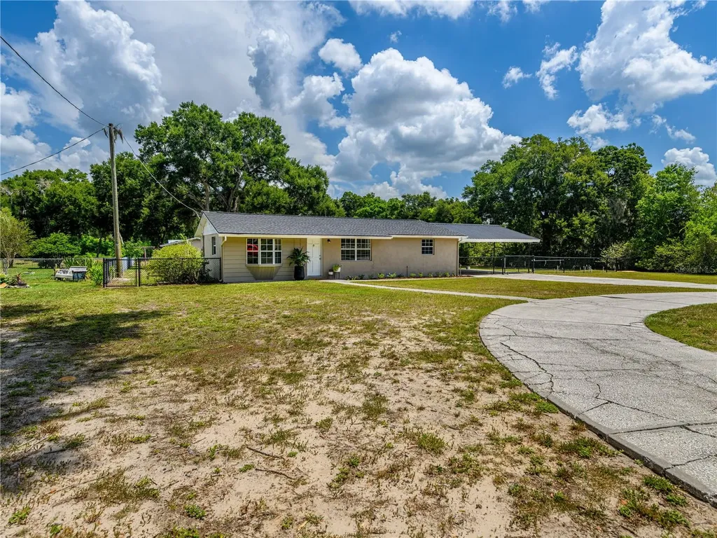 4722 Stearns Road Valrico FL 33596