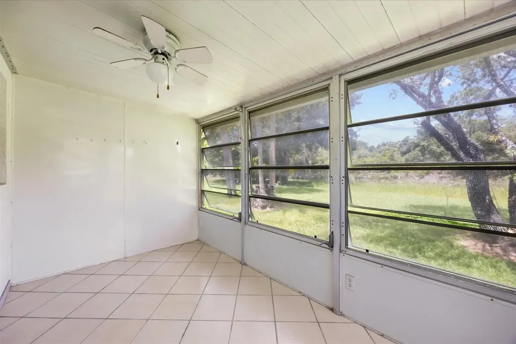 127 Lakes End Drive Fort Pierce FL 34982