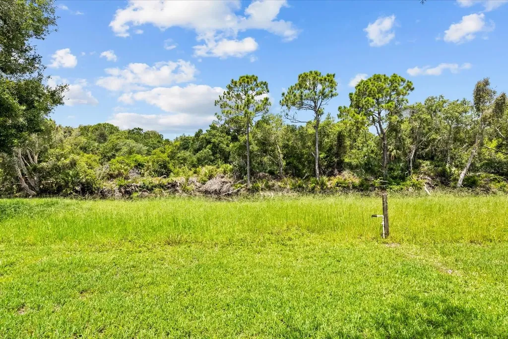 127 Lakes End Drive Fort Pierce FL 34982