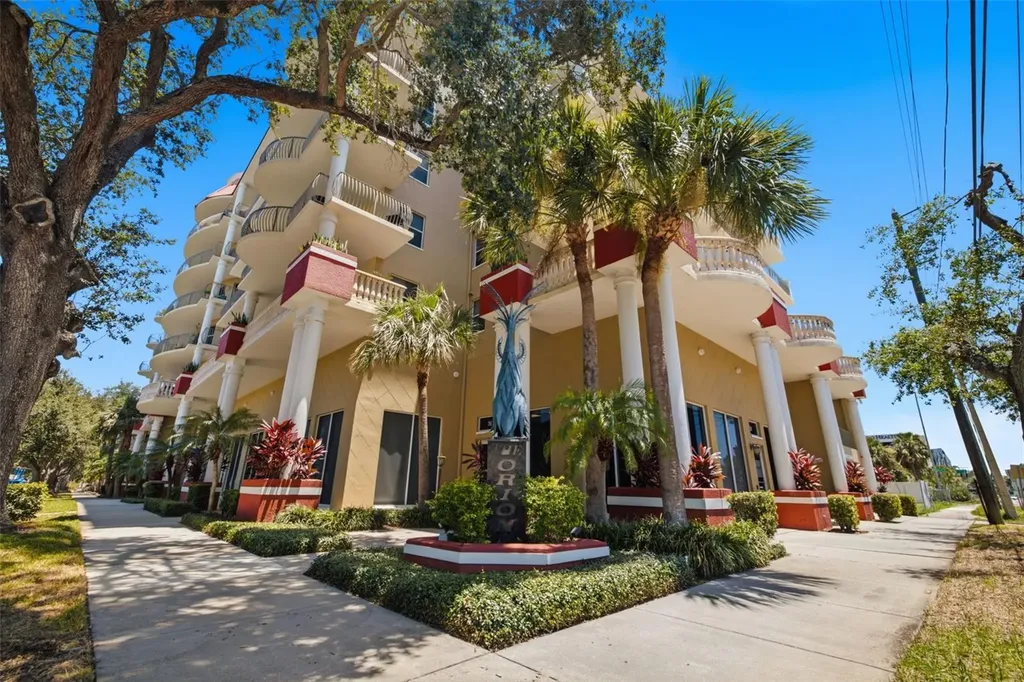 750 4th Avenue S St Petersburg FL 33701
