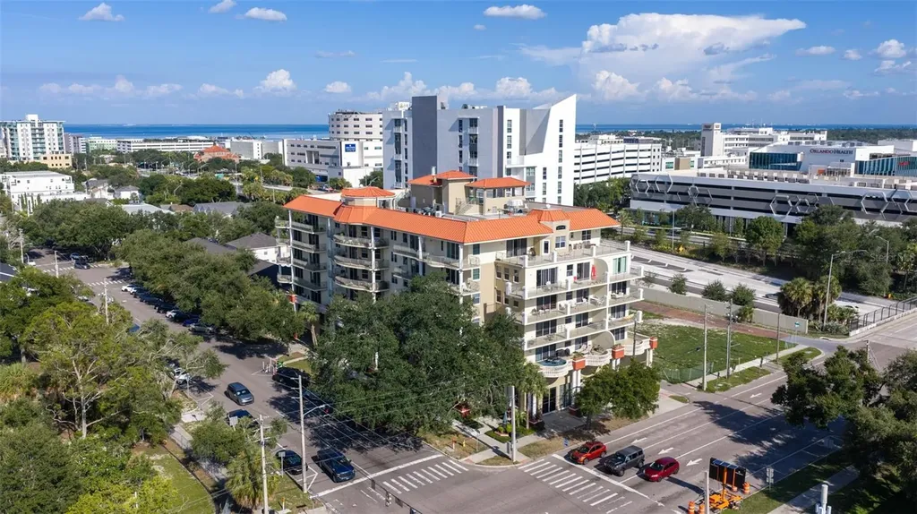 750 4th Avenue S St Petersburg FL 33701