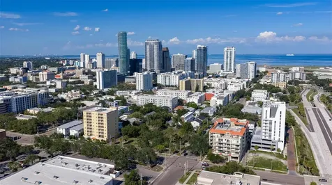 750 4th Avenue S St Petersburg FL 33701
