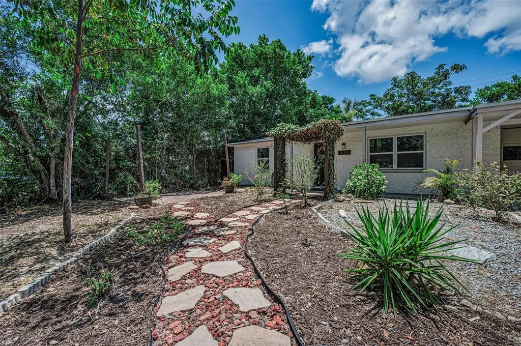 4312 Beacon Square Drive Holiday FL 34691