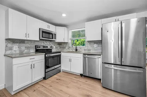 4312 Beacon Square Drive Holiday FL 34691