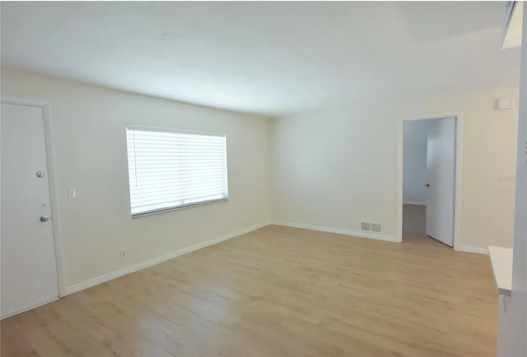 3751 S School Avenue Sarasota FL 34239