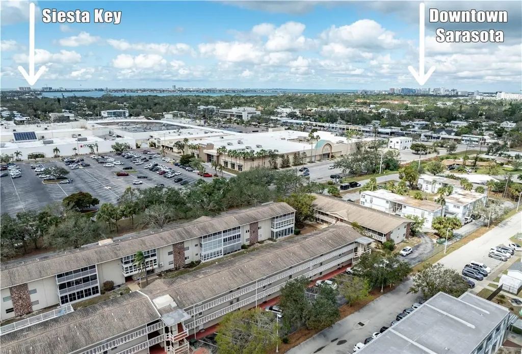 3751 S School Avenue Sarasota FL 34239