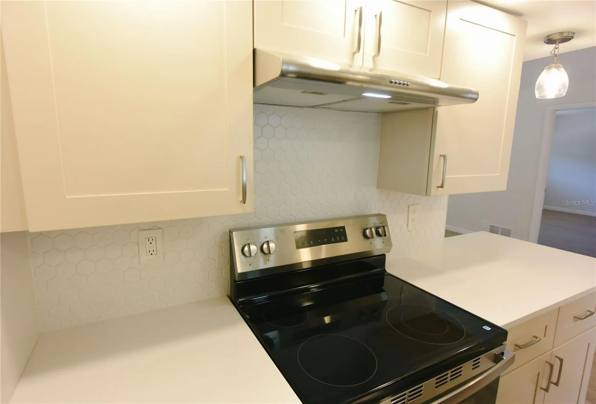 3751 S School Avenue Sarasota FL 34239