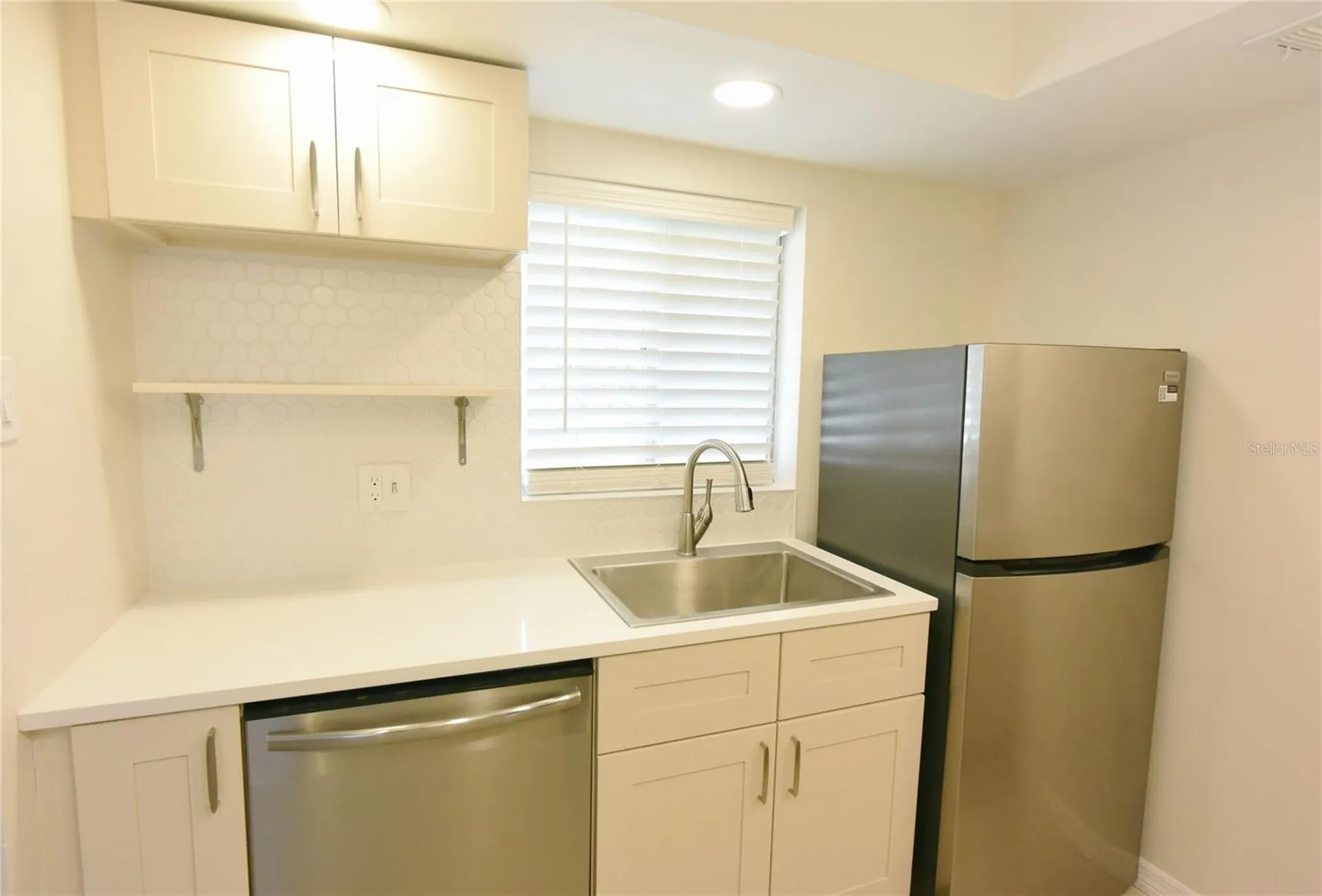 3751 S School Avenue Sarasota FL 34239