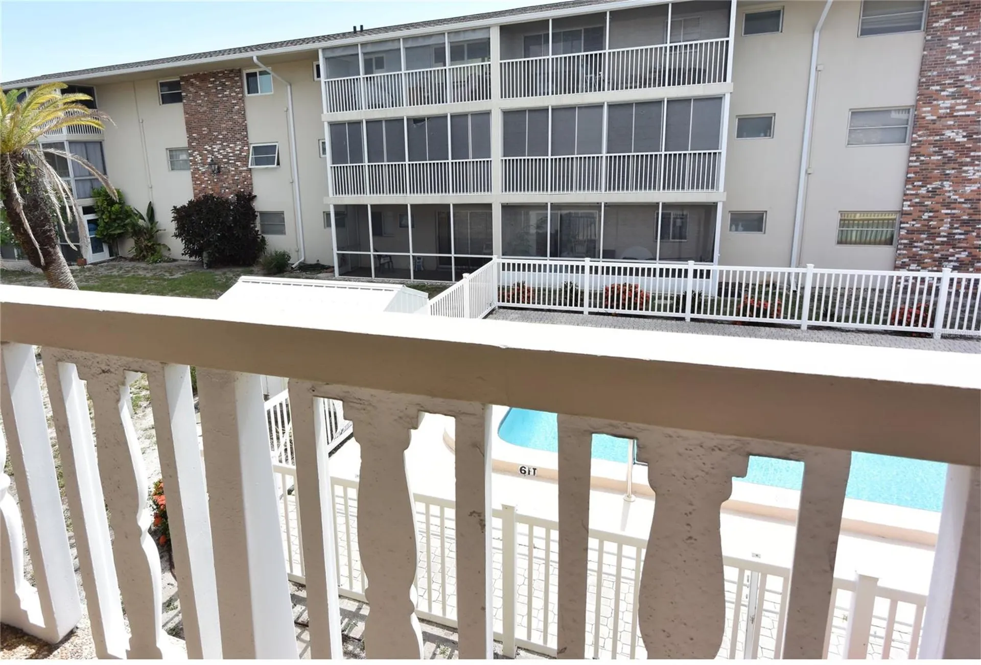 3751 S School Avenue Sarasota FL 34239