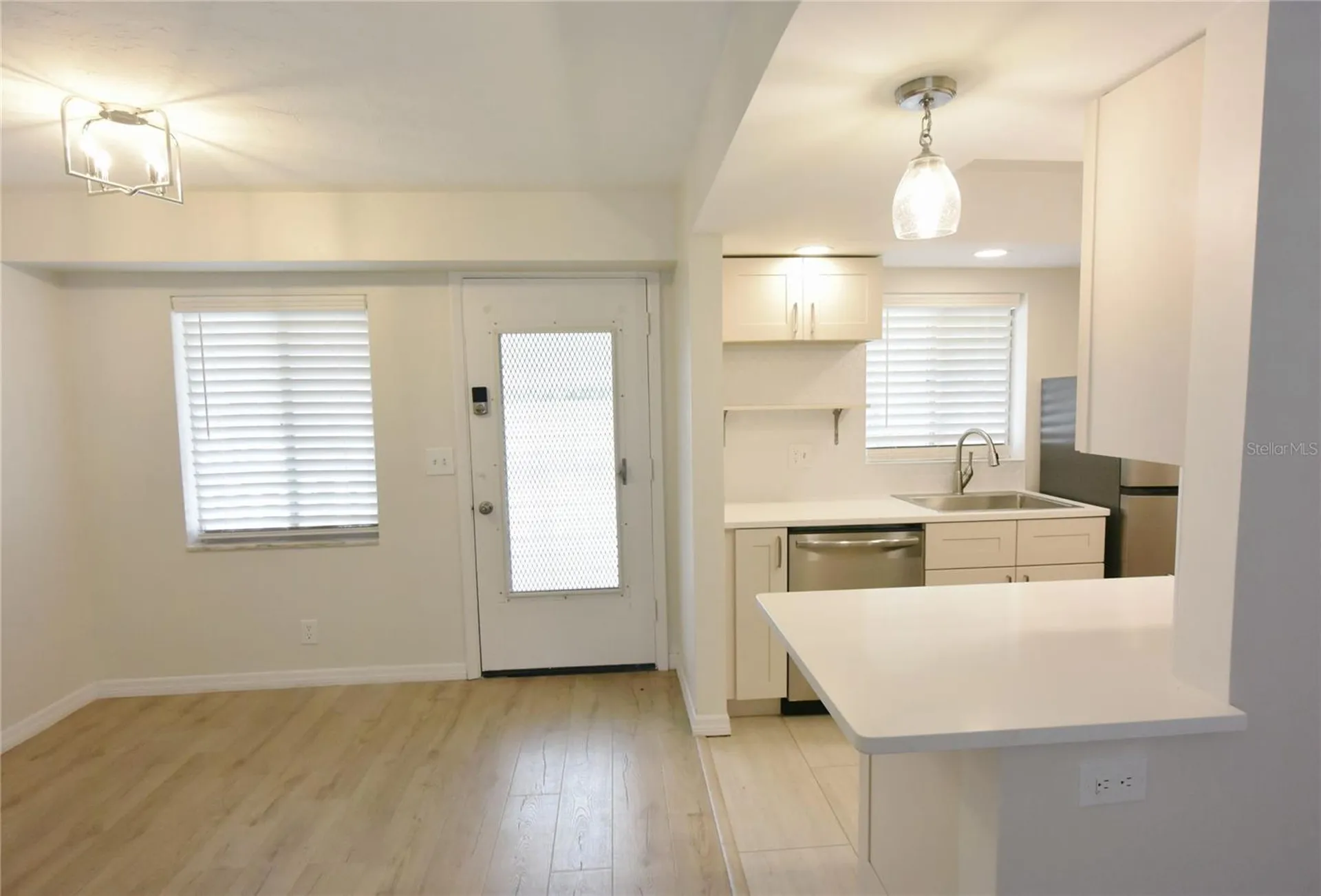 3751 S School Avenue Sarasota FL 34239