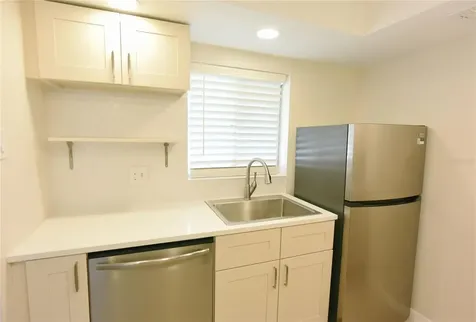 3751 S School Avenue Sarasota FL 34239