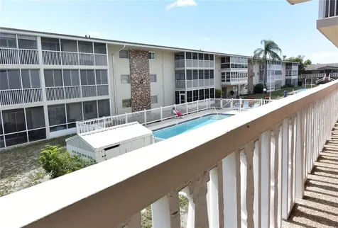 3751 S School Avenue Sarasota FL 34239