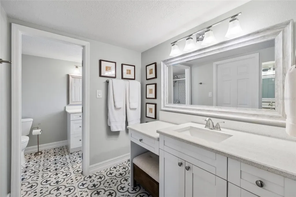 4814 Fox Hunt Drive Tampa FL 33624