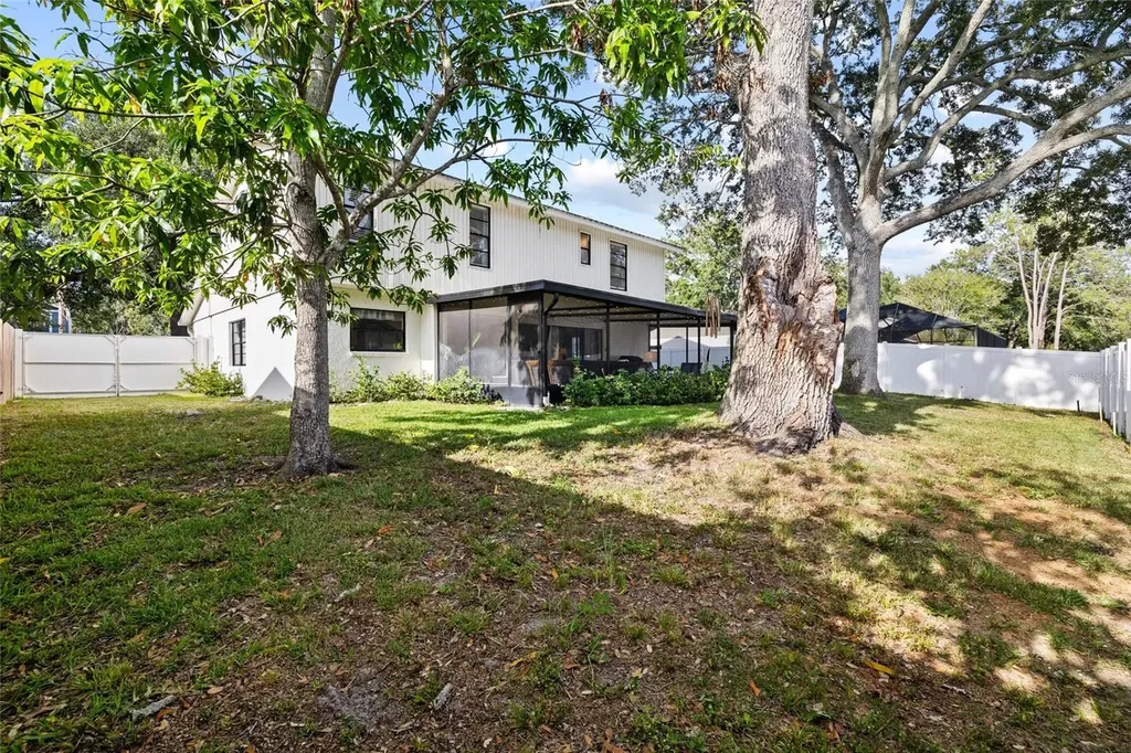 4814 Fox Hunt Drive Tampa FL 33624