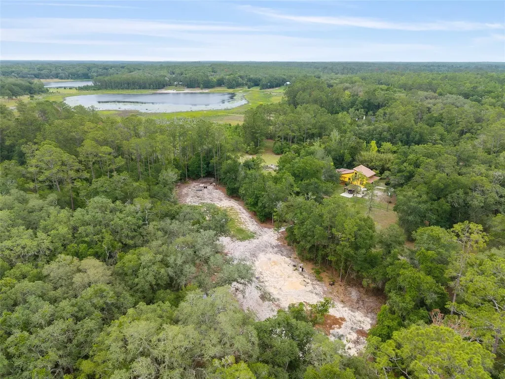 261 Ashley Lake Drive Melrose FL 32666