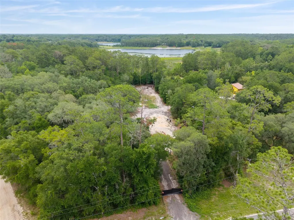 261 Ashley Lake Drive Melrose FL 32666