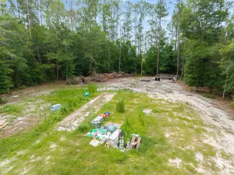 261 Ashley Lake Drive Melrose FL 32666