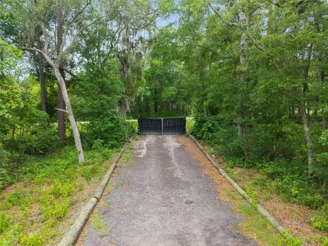 261 Ashley Lake Drive Melrose FL 32666