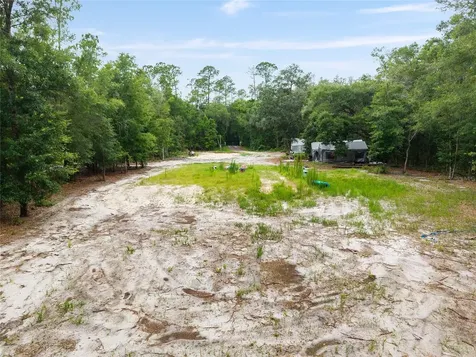 261 Ashley Lake Drive Melrose FL 32666