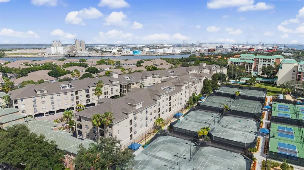 501 Knights Run Avenue Tampa FL 33602