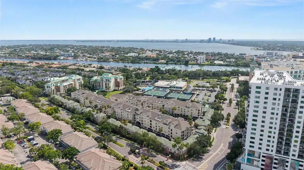 501 Knights Run Avenue Tampa FL 33602