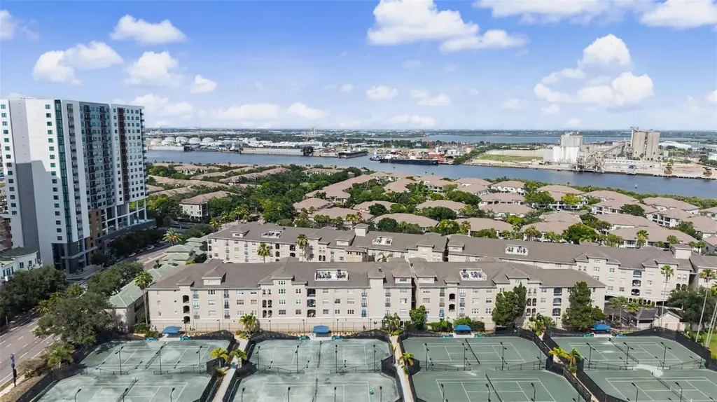 501 Knights Run Avenue Tampa FL 33602