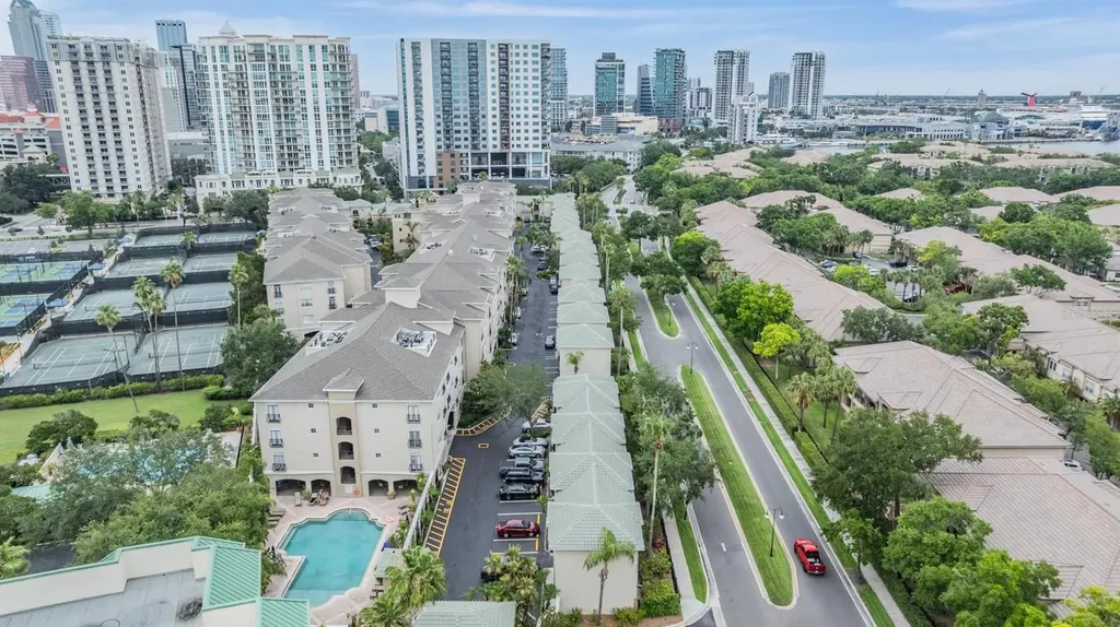 501 Knights Run Avenue Tampa FL 33602