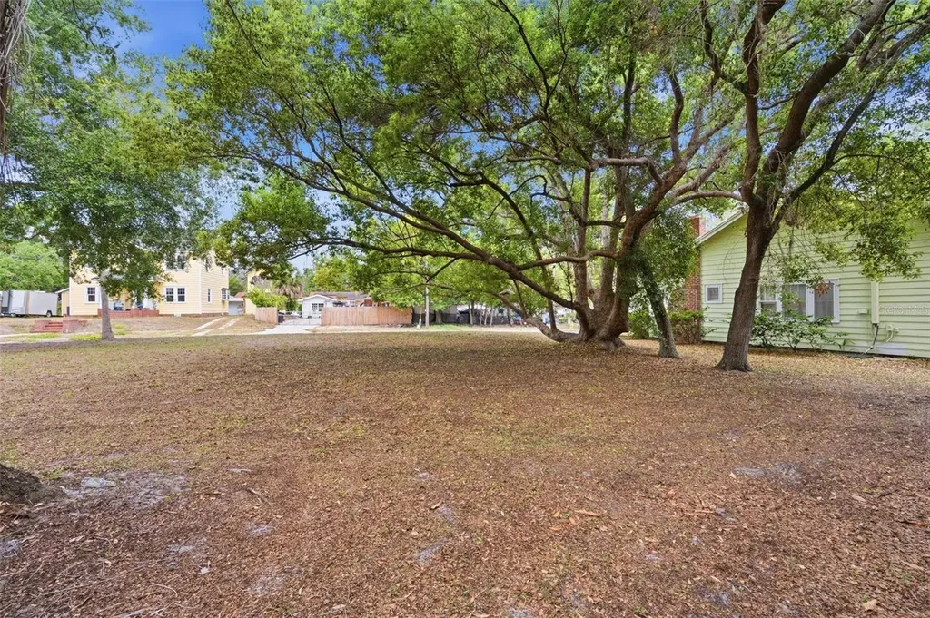 1747 Apache Trail Clearwater FL 33755
