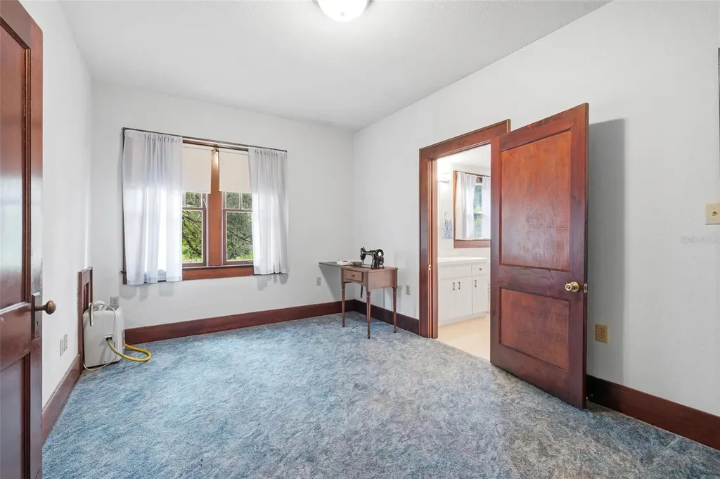 1747 Apache Trail Clearwater FL 33755