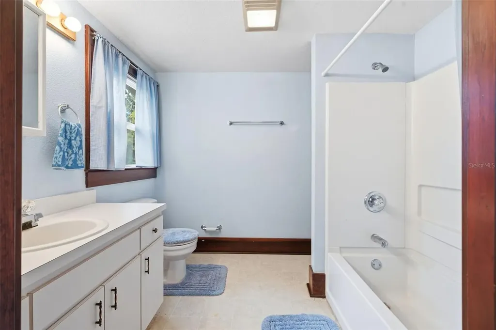 1747 Apache Trail Clearwater FL 33755
