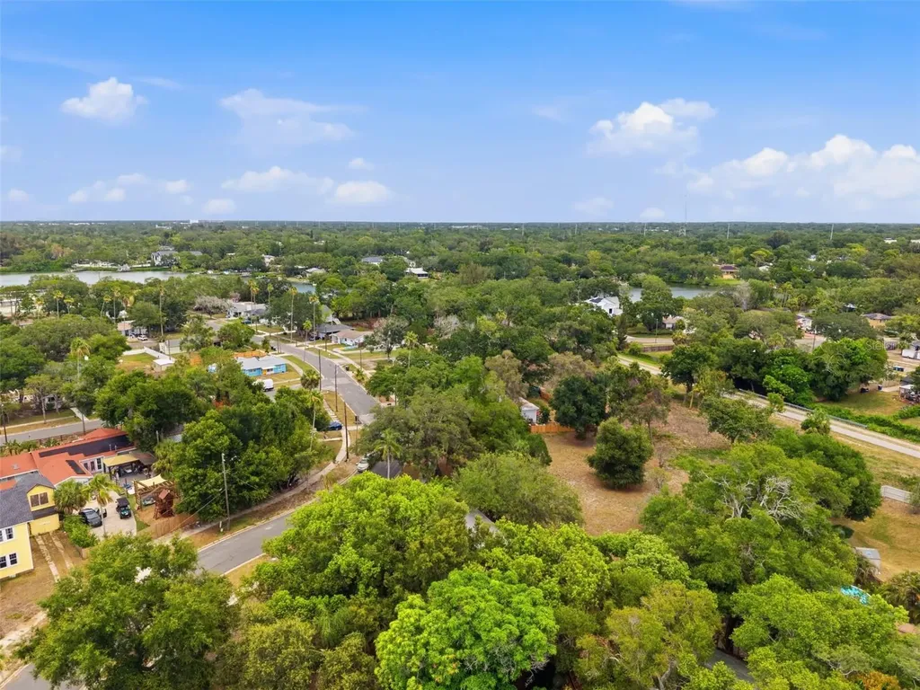 1747 Apache Trail Clearwater FL 33755