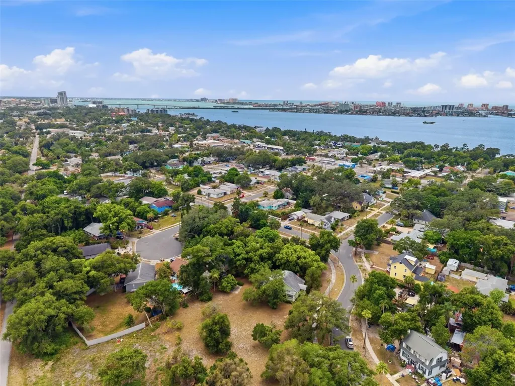 1747 Apache Trail Clearwater FL 33755