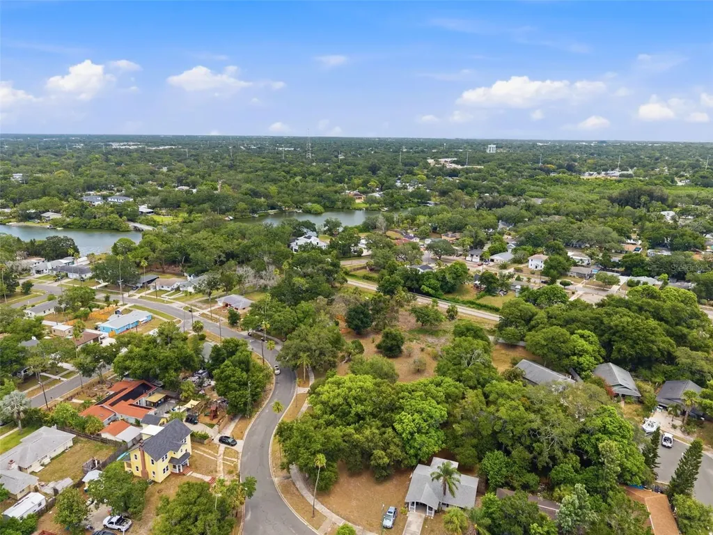 1747 Apache Trail Clearwater FL 33755