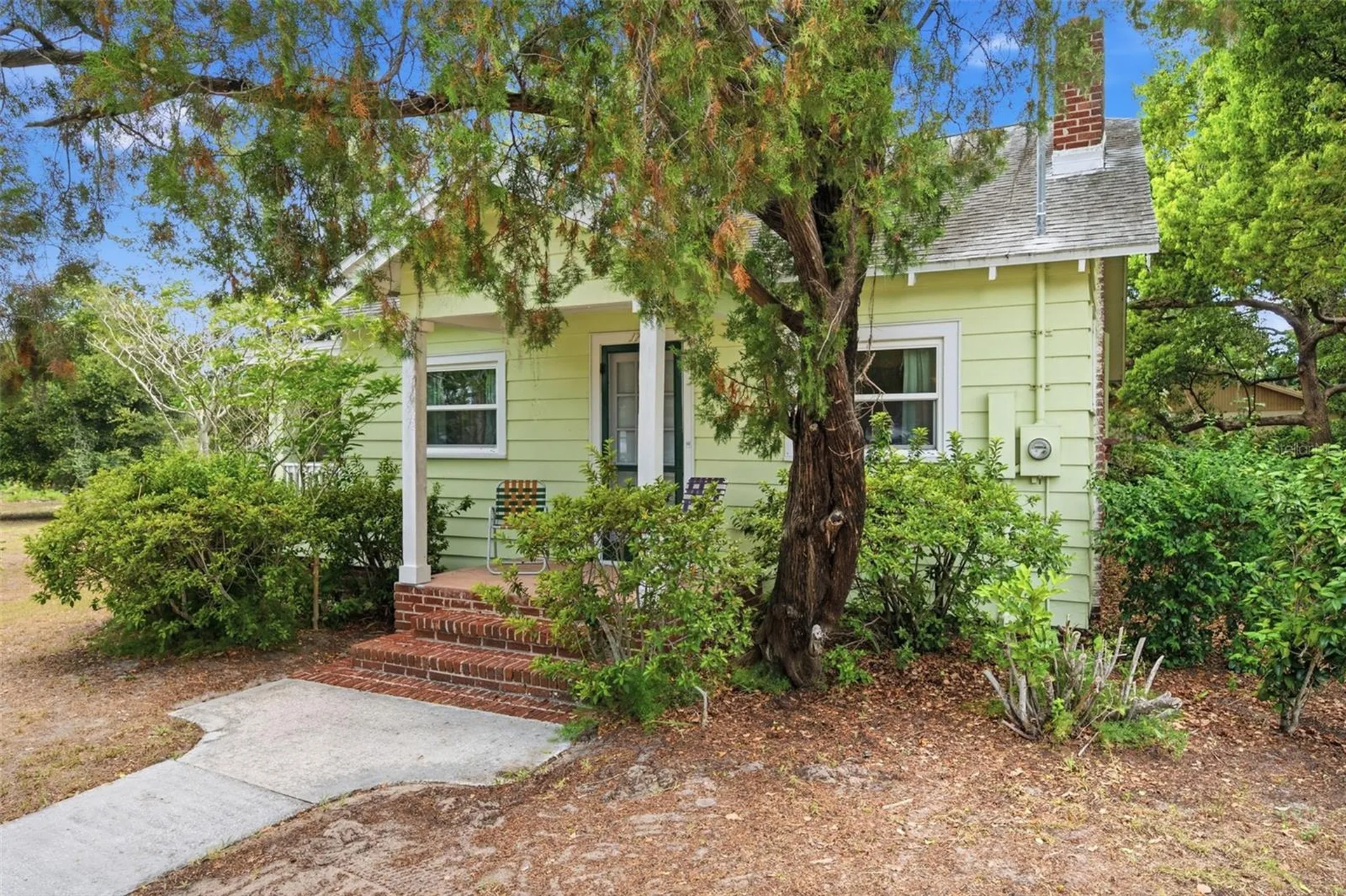 1747 Apache Trail Clearwater FL 33755